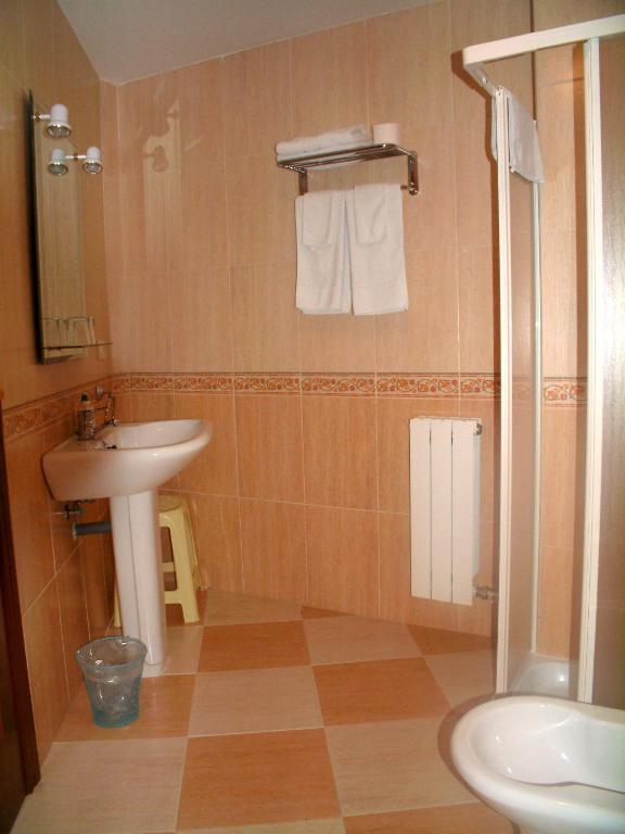 Hostal Camino Real Γρανάδα Δωμάτιο φωτογραφία