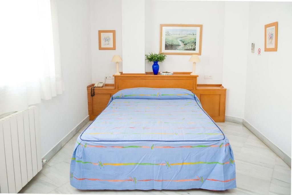Hostal Camino Real Γρανάδα Δωμάτιο φωτογραφία